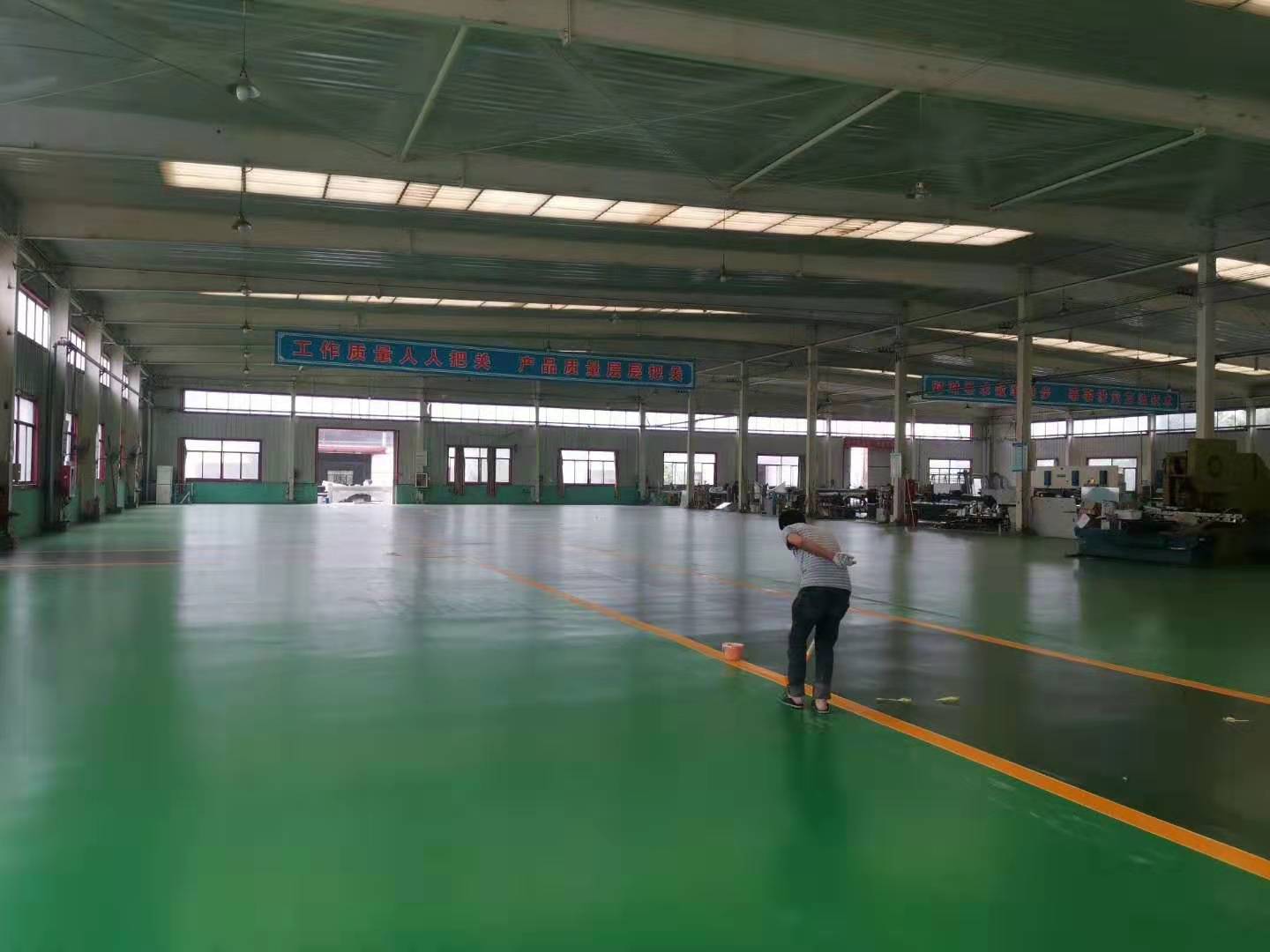 濟(jì)南環(huán)氧地坪:彩色耐磨施工規(guī)程